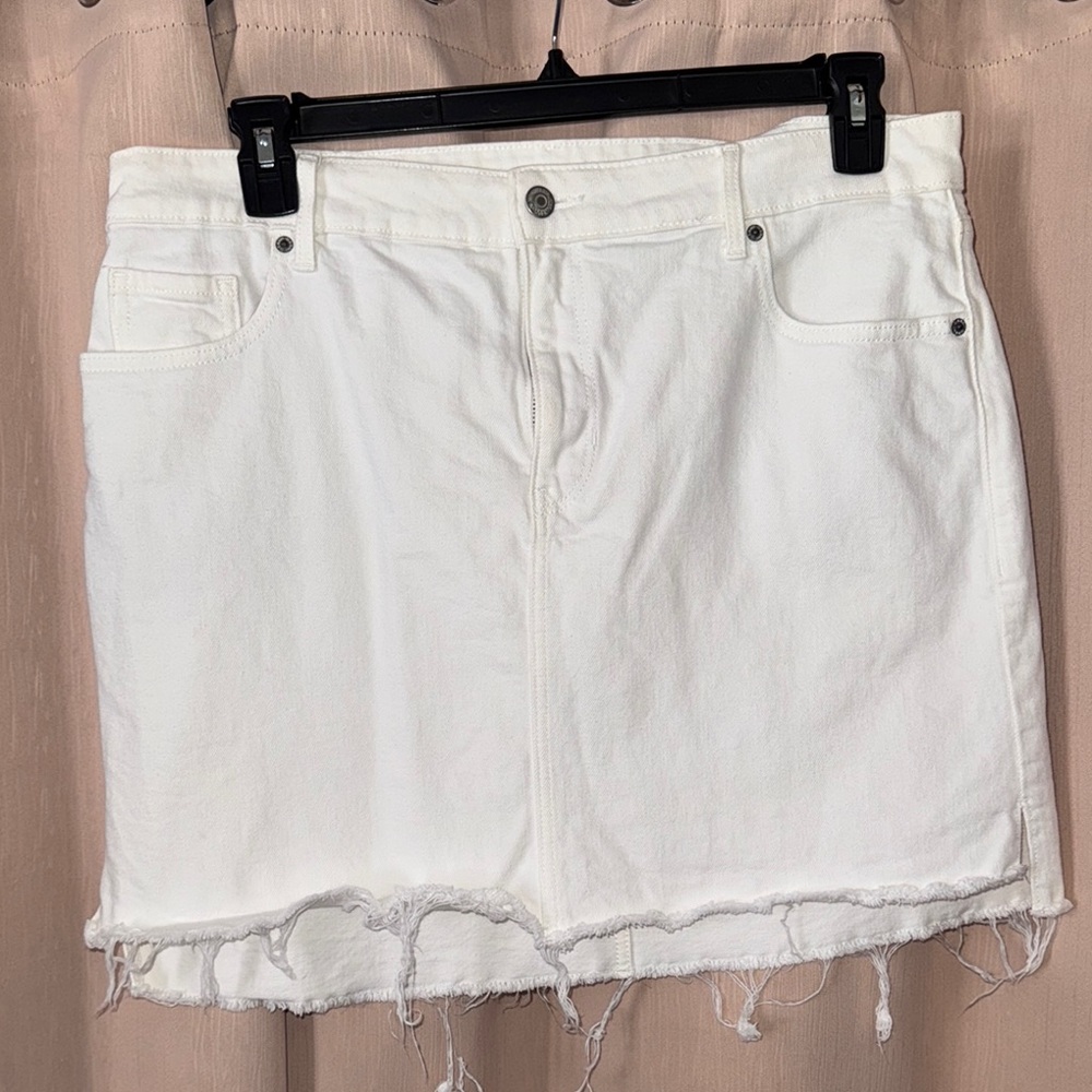 Old Navy White Denim Mini Skirt with Frayed Hem